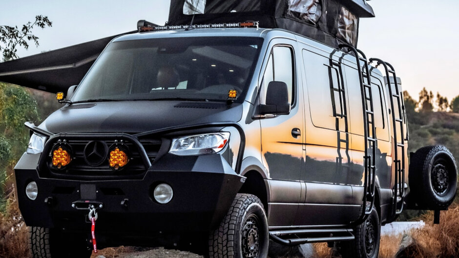 Exclusive Outfitters